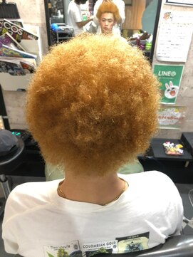 トリックストア(TRICK STORE) もこもこ金髪アフロ
