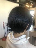 ブルービー(Blue Bee) 耳かけショート