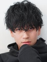 フィフス 原宿(fifth)&nbsp;ツイストスパイラルパーマ刈り上げツーブロック前下りマッシュ