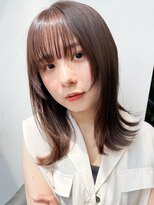 ソア 渋谷(soar)&nbsp;大人可愛いレイヤーカットピンクアッシュブリーチなし伸ばしかけ