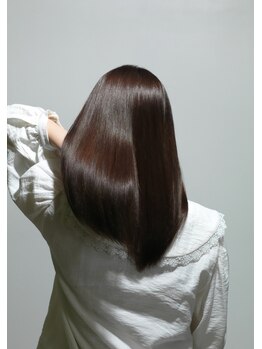 リッシュ 東松戸店(RISHE)の写真/今話題の髪質改善でワンランク上のヘアに！ダメージ補修だけでなく扱いやすくうねり癖の無いツヤ髪に…！！