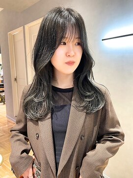 ジルバイジアン(JILL by GIEN) 韓国風レイヤーカット◇垢抜けダークカラー@sarina