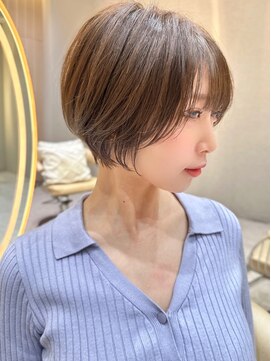 ロンド アンブル 四条烏丸(Lond ambre) 毛流れと丸みシルエットで魅力する大人の色気