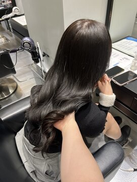 エイトヘアー(8 HAIR) アッシュブラウン