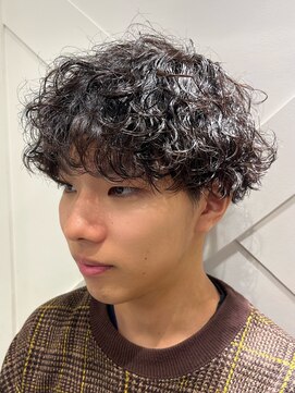 ハウス(HAUS.) 【波巻きスパイラルパーマ】フェザーパーマ/横浜