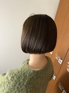 プランタンシエル(printemps CIEL) 前下がりコンパクトボブ