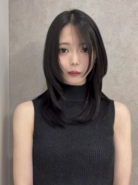 ジーナ 福岡天神(Zina) 韓国ハッシュカット/くびれ/上品/顔周り/Zina福岡天神