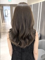 リマニ(Limani)&nbsp;レイヤーカット　オリーブグレージュ　30代40代50代
