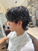エール 生駒(aile Total Beauty Salon)&nbsp;黒髪×無造作パーマで、色気のあるメンズヘア