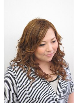 美容室イーナ(e na) 愛されスタイル★色っぽいぞっ(*^^)v