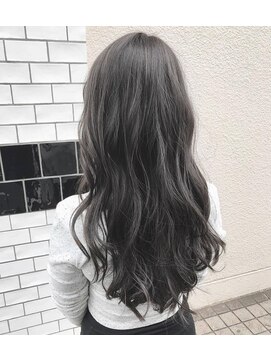 チョビー(Chobii) 表参道/青山/ブルージュ/イルミナカラー/大人可愛い/透明感/