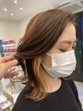 タヤ 青葉台店(TAYA) 抜きっぱなしゴールドのインナーカラー/ベナボブ