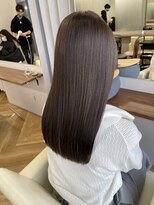 シカ 神戸三宮元町店(Cica)&nbsp;髪質改善 神戸 三宮美容室 艶髪 トリートメント 縮毛矯正 元町