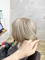 ロア 福岡天神本店(LORE)&nbsp;ホワイトブロンド◎natsu