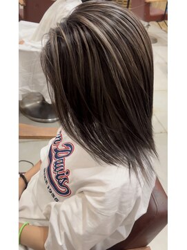 ノーム 横浜(NORM) グレージュハイライト