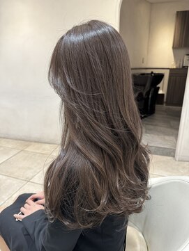 ザックラフィネ(ZACC raffine) グレーベージュ/レイヤーロング/ブリーチなしカラー