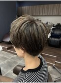 コントラストカラー