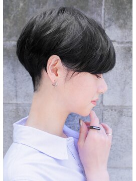 ソウ アオヤマ(SO aoyama) コンパクトマッシュ　丸い刈り上げ　マニッシュ　大人可愛い