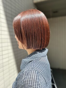 ラウレア(LAULEA) ボブカット/切りっぱなしボブ/オレンジカラー/ブリーチなし/小顔