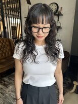 トレンチ(TRENCH) レイヤーカット クセ毛風パーマ スパイラルパーマ