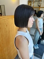 スリーオオテマエ(three. Otemae) 【three】黒髪×ミニボブ[女性専用サロン]