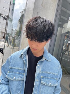 アウラ(AURA) シャドウパーマカルマパーマニュアンスパーマ波巻きパーマ