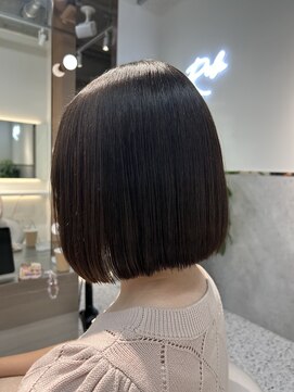 ロール 博多(Role) ボブ/透明感カラー/暗めカラー/韓国ボブ/髪質改善 /顔周りカット