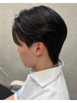 アッシュ 桜木町店(Ash)&nbsp;センターパートで作る韓国ナチュラル質感の大人ダウンパーマ