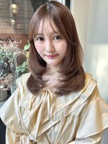 ナナローネス 渋谷(nana loness)&nbsp;レイヤーカット　ロングレイヤー　くすみベージュ　グレージュ