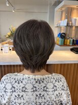 ラナ(LANA) グレージュ系でより白髪を目立たせない◎