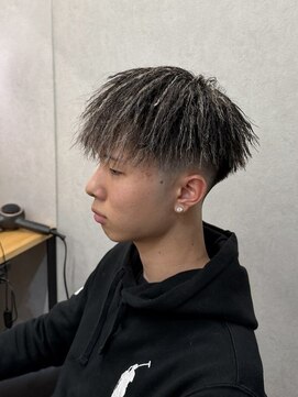 心斎橋 カイ(X) パイルツイスト