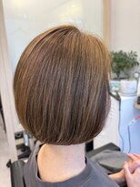 アットティ(@.t)&nbsp;ナチュラルボブ　白髪ぼかし　ハイライト　髪質改善　ショート