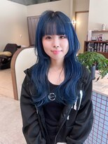 カケ(kake)&nbsp;ロングヘア × ブルーカラー