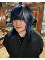 モモ(momo)&nbsp;ハイトーンインナーカラーイヤリングカラーブルーネイビーカラー