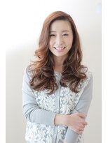 ニューベーシック(New Basic) 大人な外国人風ロング