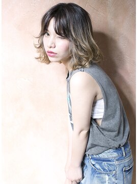 ウム(UMM) 【UMM・國守】ラフさが可愛いグラデーションカラーボブ☆
