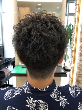 アルターリアン(aL ter LieN) スーツにも似合う☆ビジネスパーマ《aL-ter LieN ノノヤマ》