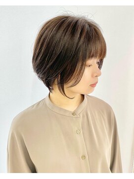 トニーアンドガイ 青山店(TONI & GUY) 大人丸みショート　グレーベージュシアカラーショートヘア