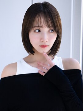 エインアンリー 表参道(AIN.ANLY.) ミニボブフェイスレイヤーぱっつん前髪シンプルストレートデジパ