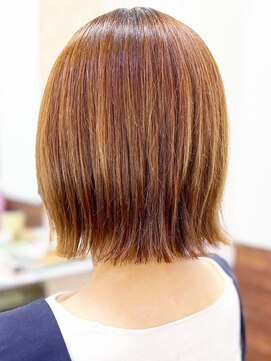 アークスヘアー 20代30代40代ハイライトミディアムボブ立体感ブラウンベージュ