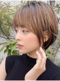小顔ショートボブハイライトカラー大人ショートカット白髪ぼかし