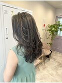 ロング　レイヤー　ハイライト　コテ巻き　大人　横須賀中央