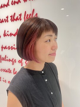 レイバイキングダム(Ley by KINGDOM) 横浜ボブ/ピンクインナーカラー/切りっぱなしボブ