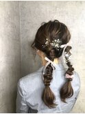20代人気♪ゆるふわ可愛いベージュカラーツインテール編みおろし