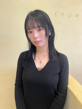 スニュウ(snuw) 【snuw mina】レイヤーカット/顔まわりカット/透明感カラー/伏見