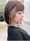 イヤリングカラーショートインナーカラーボブくびれボブ30代