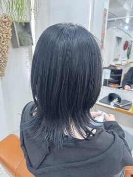 シーバイトリコ 市川(SEA by tricot) レイヤースタイル