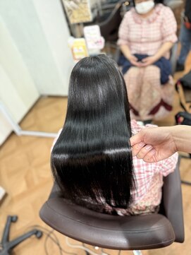 ライズ バイ レボ 柏店(RISE by REVO) ツヤツヤオリーブブラック