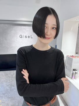ジゼル 梅田(GiseL) 刈り上げボブ