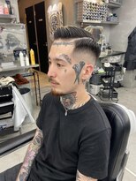 ダムディー トウキョウ 新宿店(DAMDEE TOKYO)&nbsp;サイドパート×スキンフェード